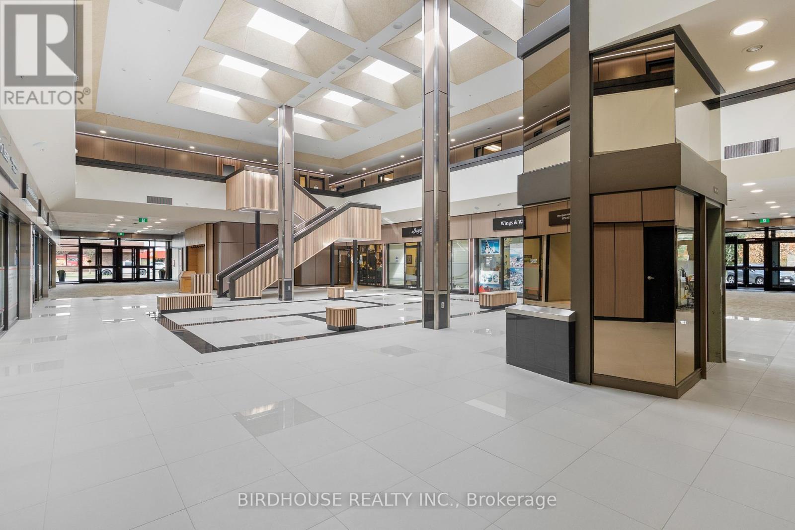 205 - 189 Kent Street W, Kawartha Lakes, Ontario  K9V 5G6 - Photo 12 - X12292172