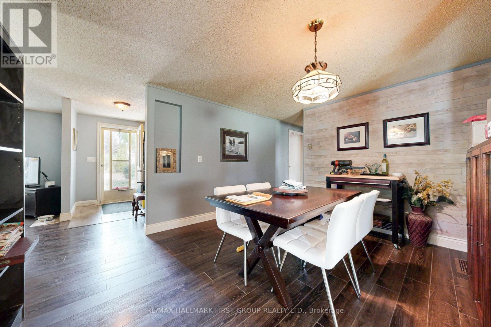 Property at 4 KAWARTHA ROAD image 5