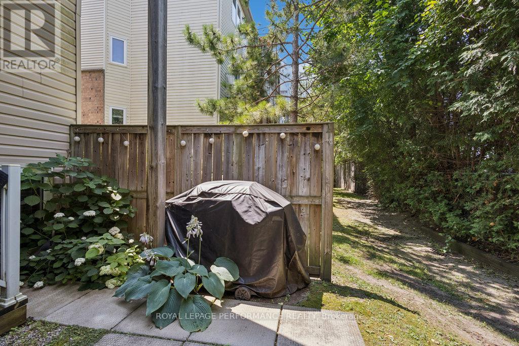 5 - 67 Steele Park Private, Ottawa, Ontario  K1J 0J2 - Photo 32 - X12293316