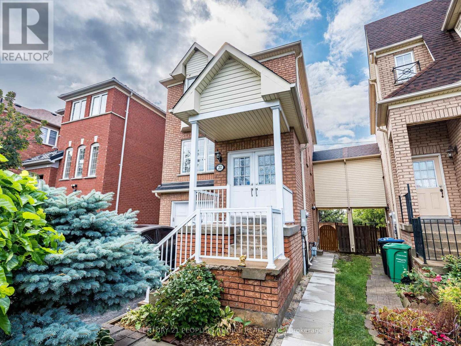 Property at 22 DOMENICO CRESCENT image 1