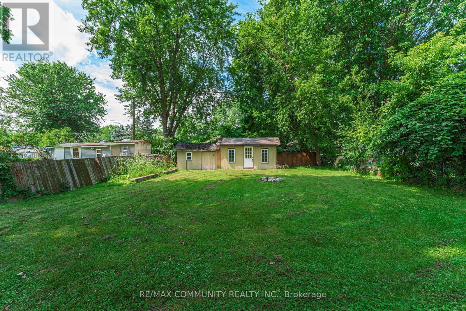 306 Kenwood Avenue, Georgina (Keswick South), Ontario  L4P 2X5 - Photo 15 - N12288690