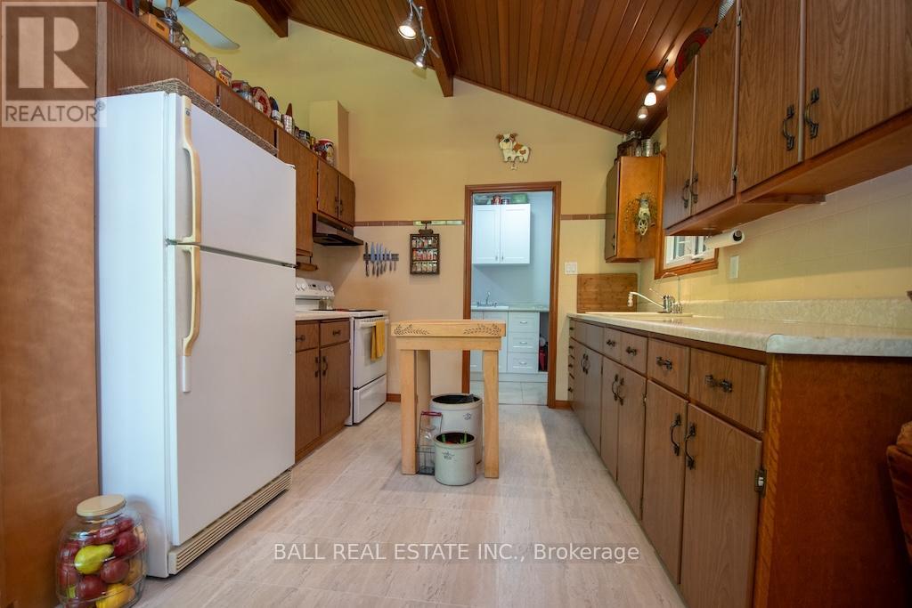 2811 Antelope Trail, Selwyn, Ontario  K0L 2H0 - Photo 13 - X12293444