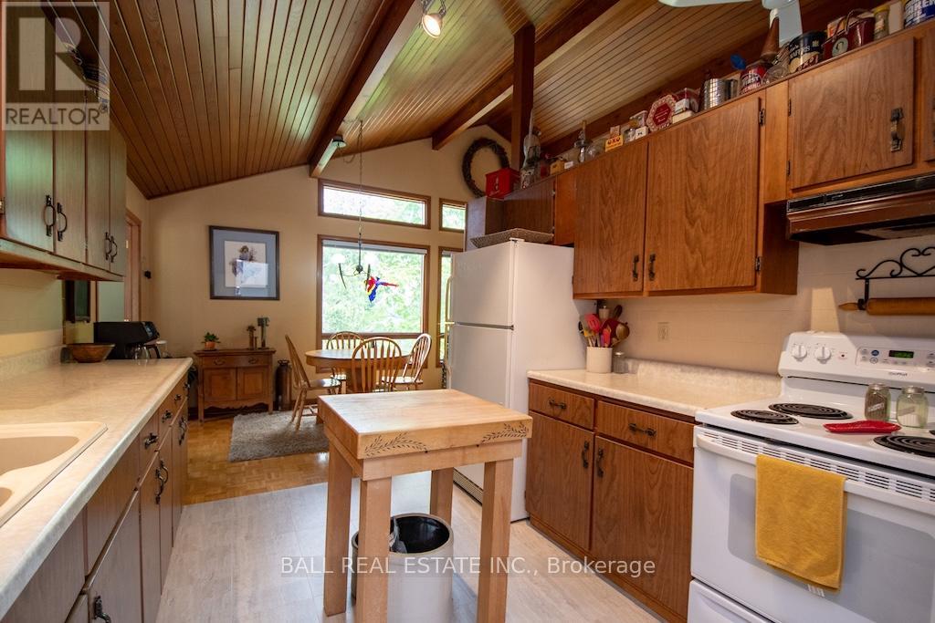 2811 Antelope Trail, Selwyn, Ontario  K0L 2H0 - Photo 15 - X12293444