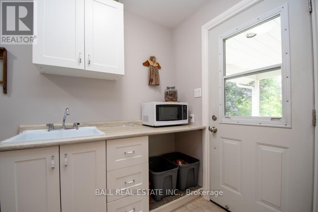 2811 Antelope Trail, Selwyn, Ontario  K0L 2H0 - Photo 19 - X12293444