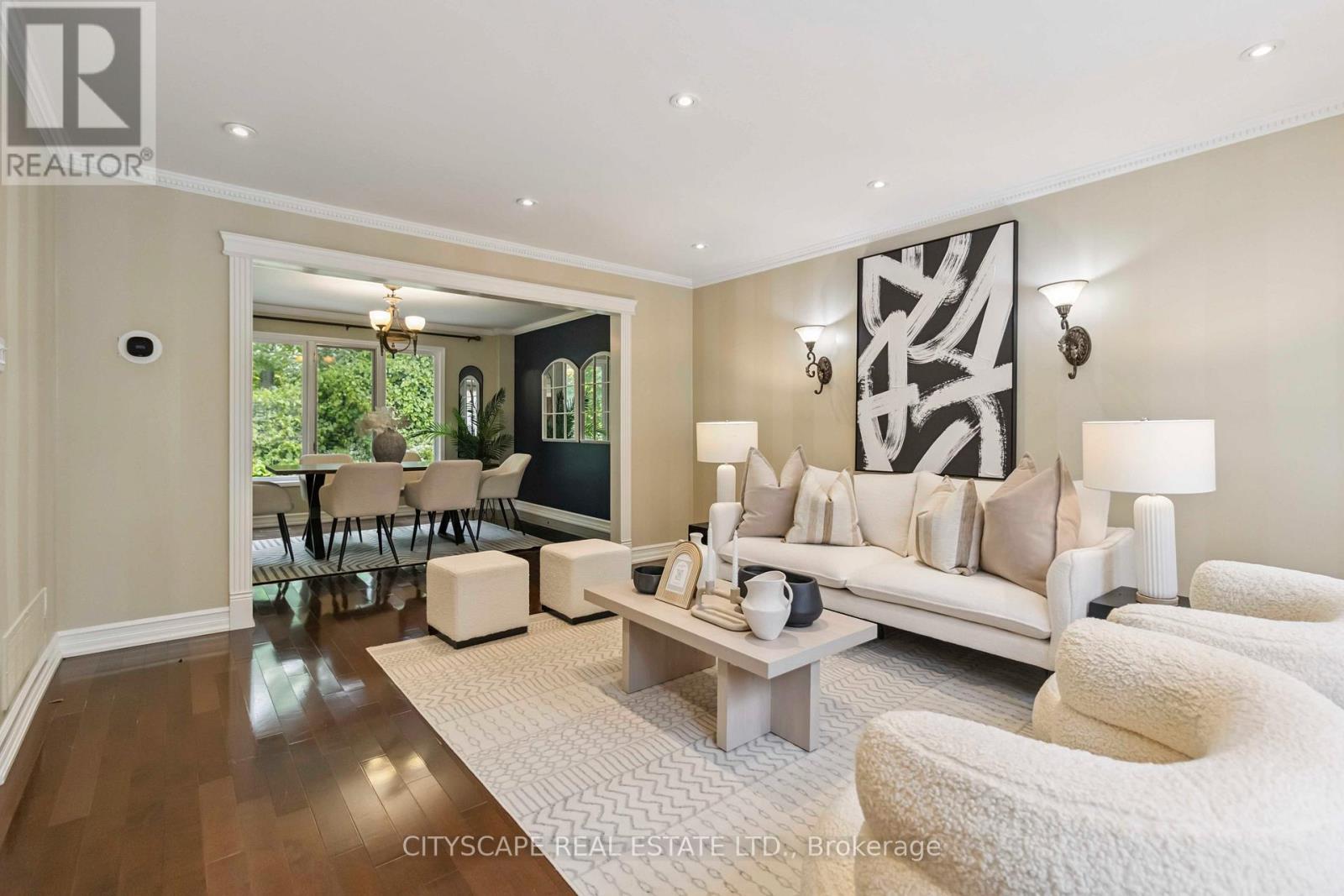 1836 Friar Tuck Court, Mississauga, Ontario  L5K 2L4 - Photo 7 - W12291825