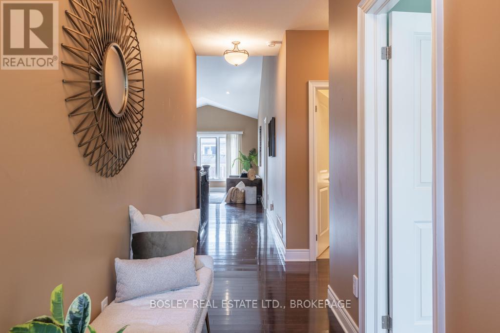 8 - 332 Pelham Road, St. Catharines (Rykert/vansickle), Ontario  L2S 1Y3 - Photo 4 - X12293493