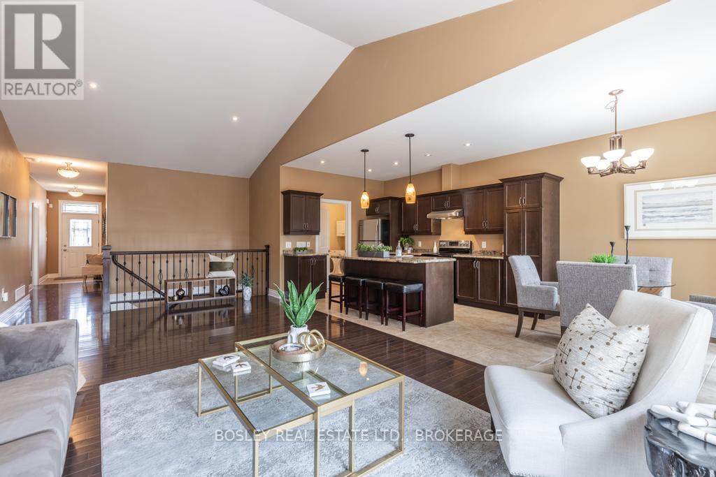 8 - 332 Pelham Road, St. Catharines (Rykert/vansickle), Ontario  L2S 1Y3 - Photo 9 - X12293493