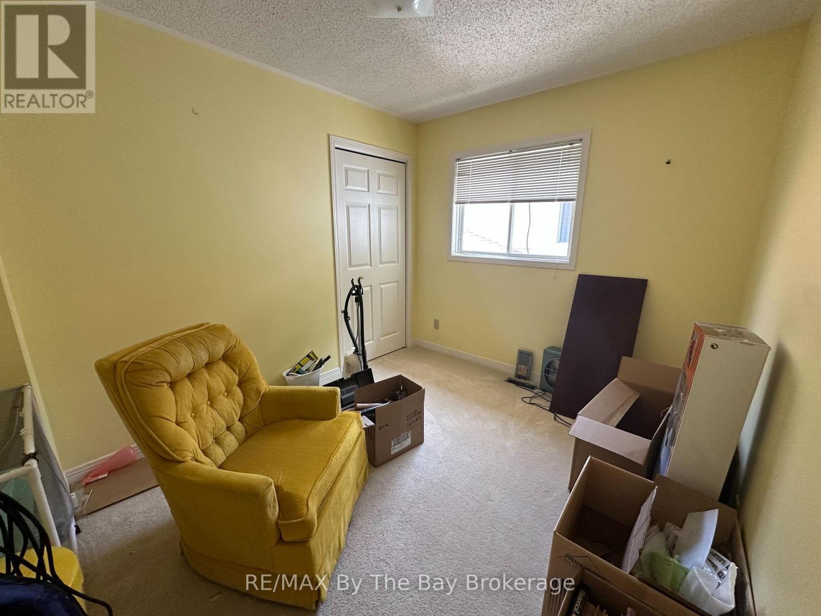 47 Dyer Drive, Wasaga Beach, Ontario  L9Z 1E2 - Photo 11 - S12293458