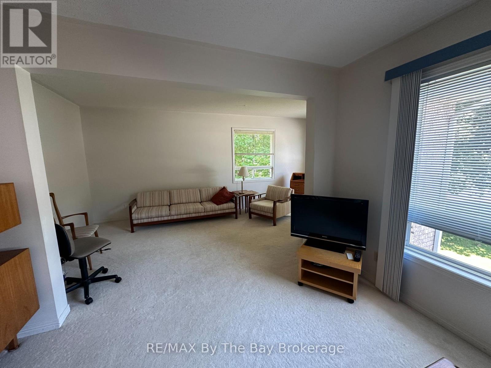 Property at 47 DYER DRIVE image 4