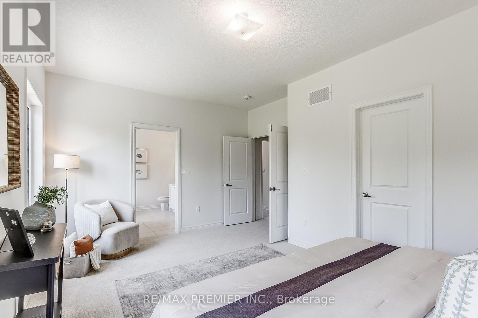 1220 Talisman Manor, Pickering, Ontario  L1X 0R9 - Photo 40 - E12293246