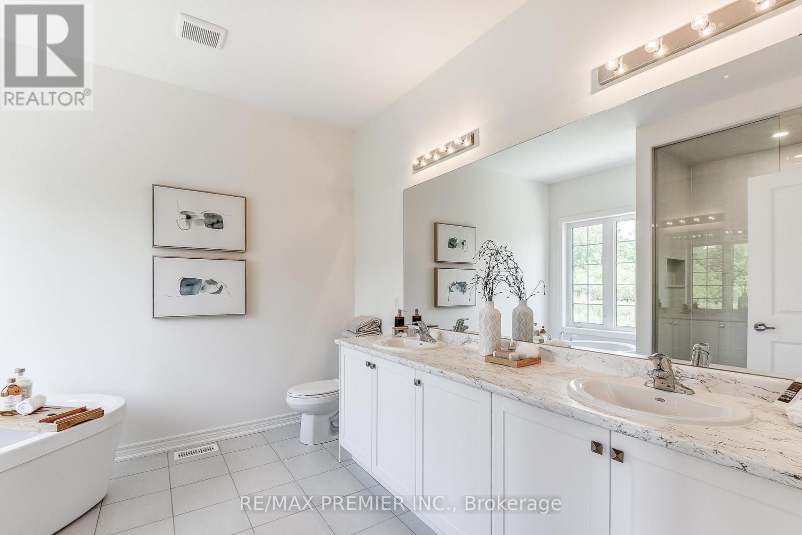 1220 Talisman Manor, Pickering, Ontario  L1X 0R9 - Photo 41 - E12293246