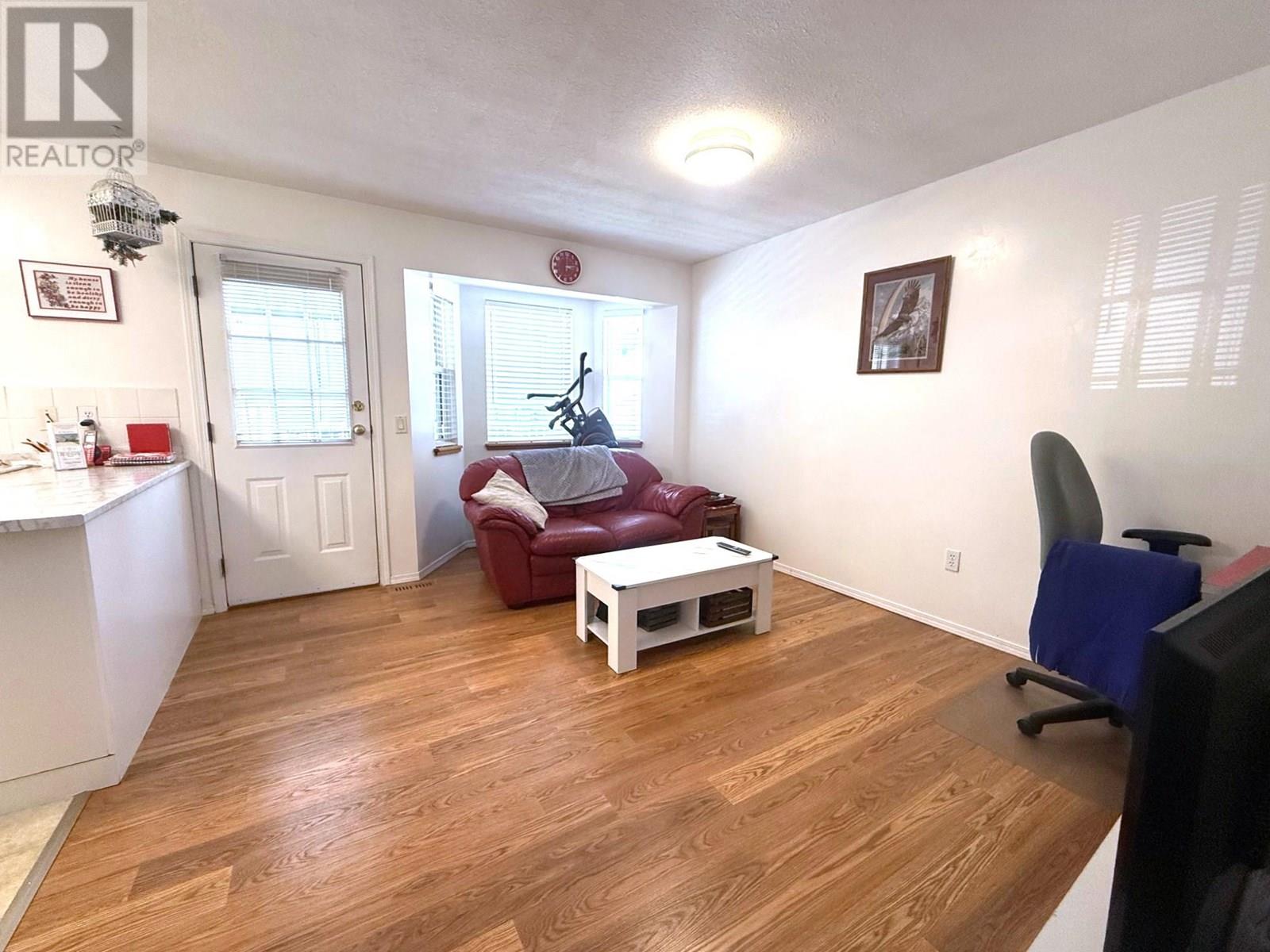 Property at 2044 MONTEITH Drive image 4