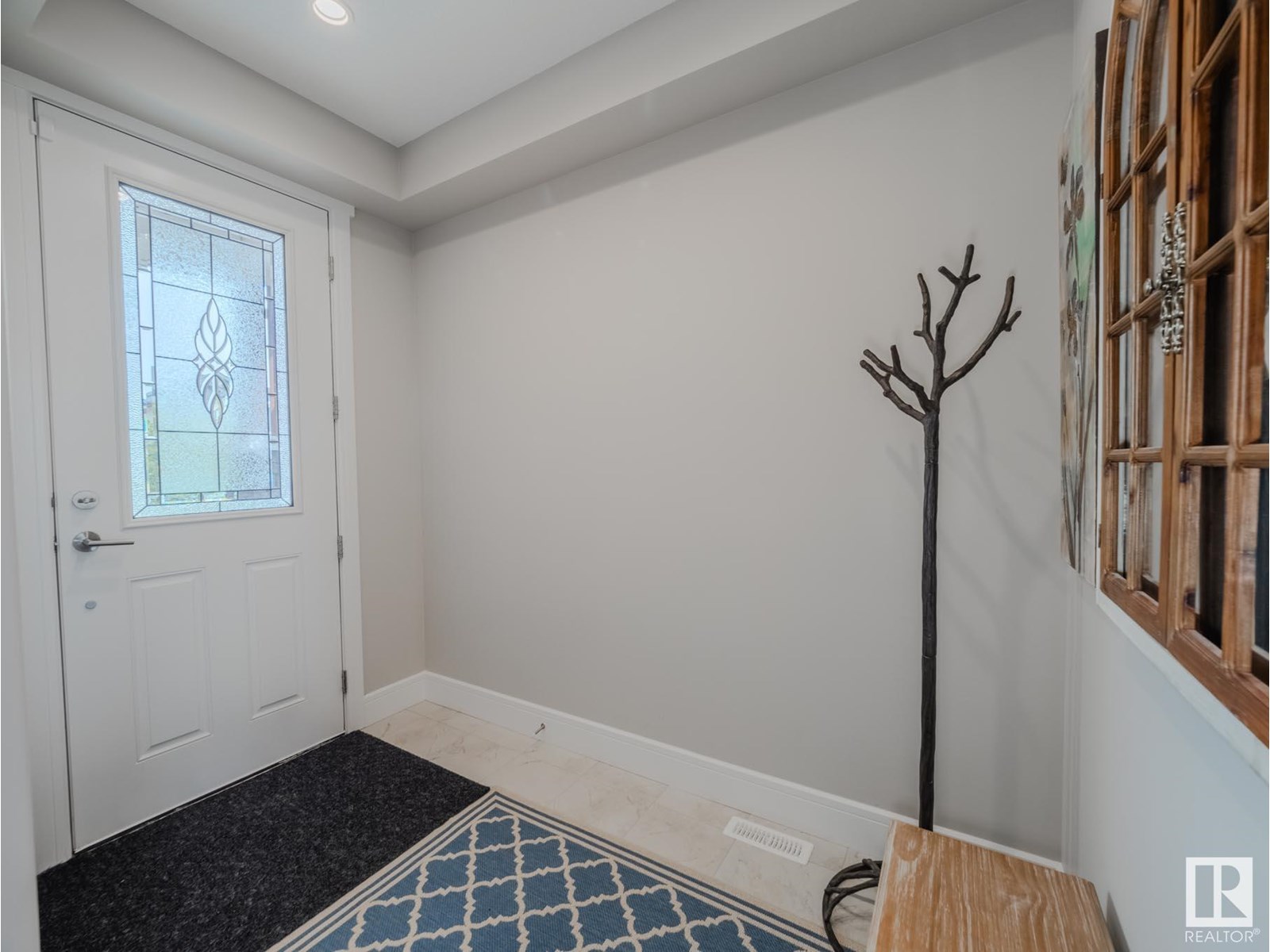 9756 222 St Nw, Edmonton, Alberta  T5T 7B9 - Photo 3 - E4448484