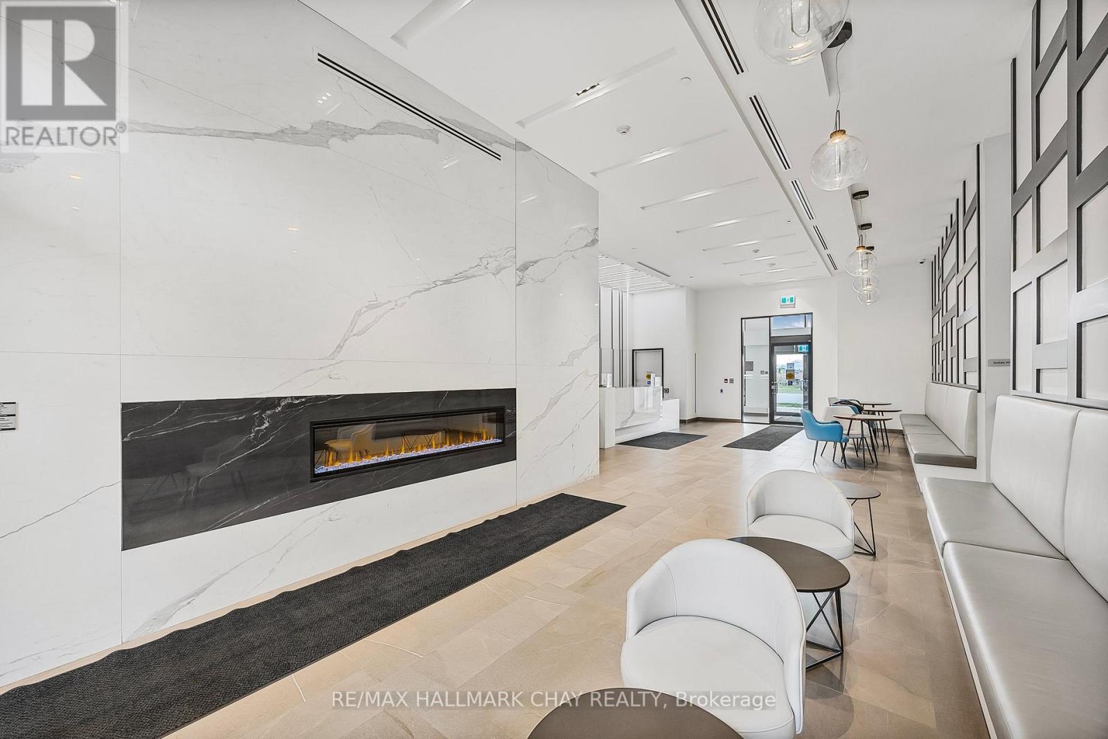 211 - 681 Yonge Street S, Barrie, Ontario L4N 4E8 - Photo 4 - S12293296