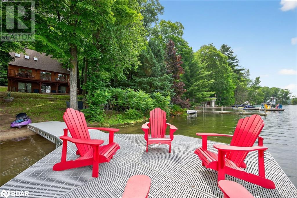 Property at 176 FARLAIN LAKE Road E image 1