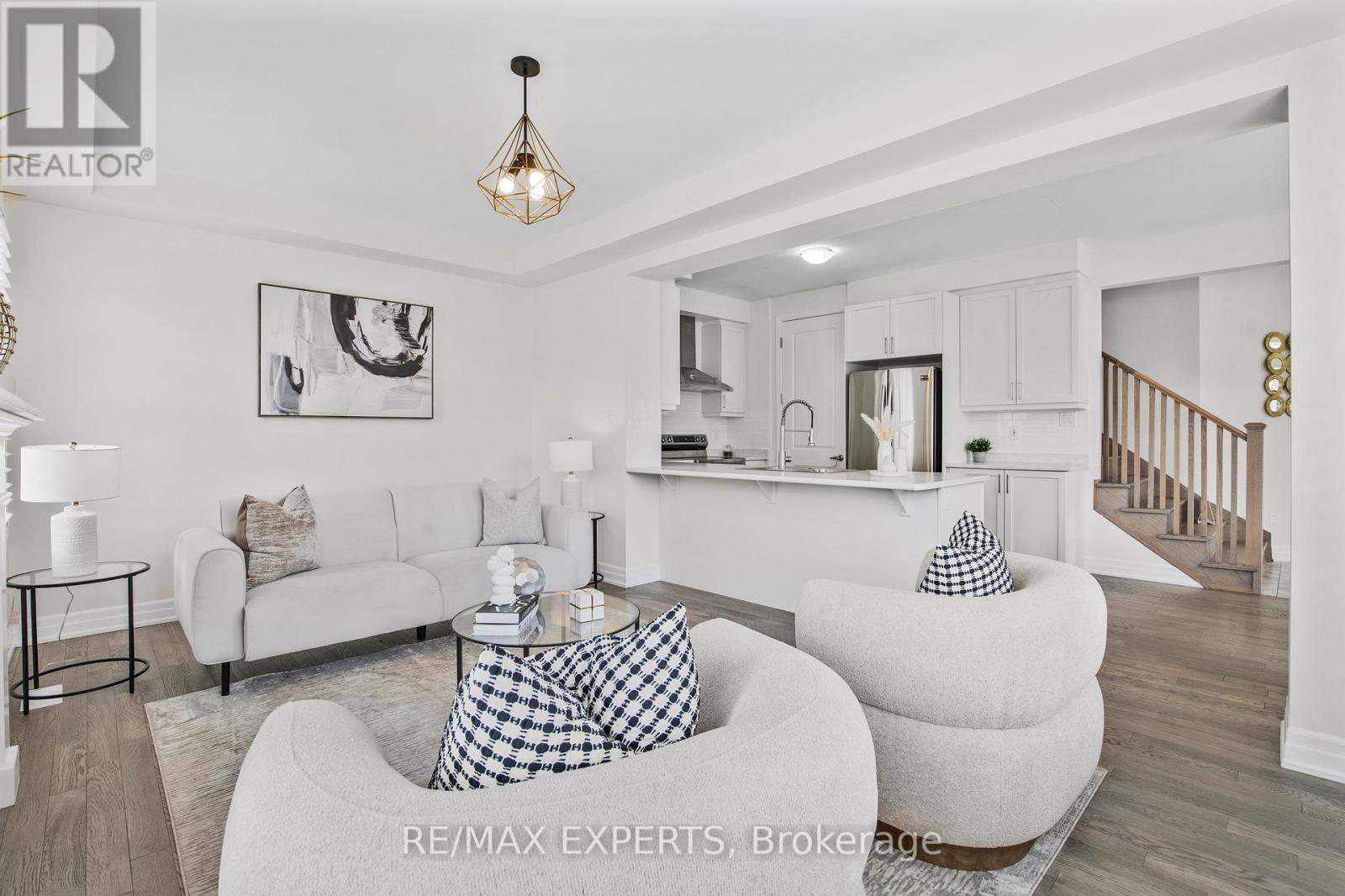 Property at 1374 ROSE WAY image 5