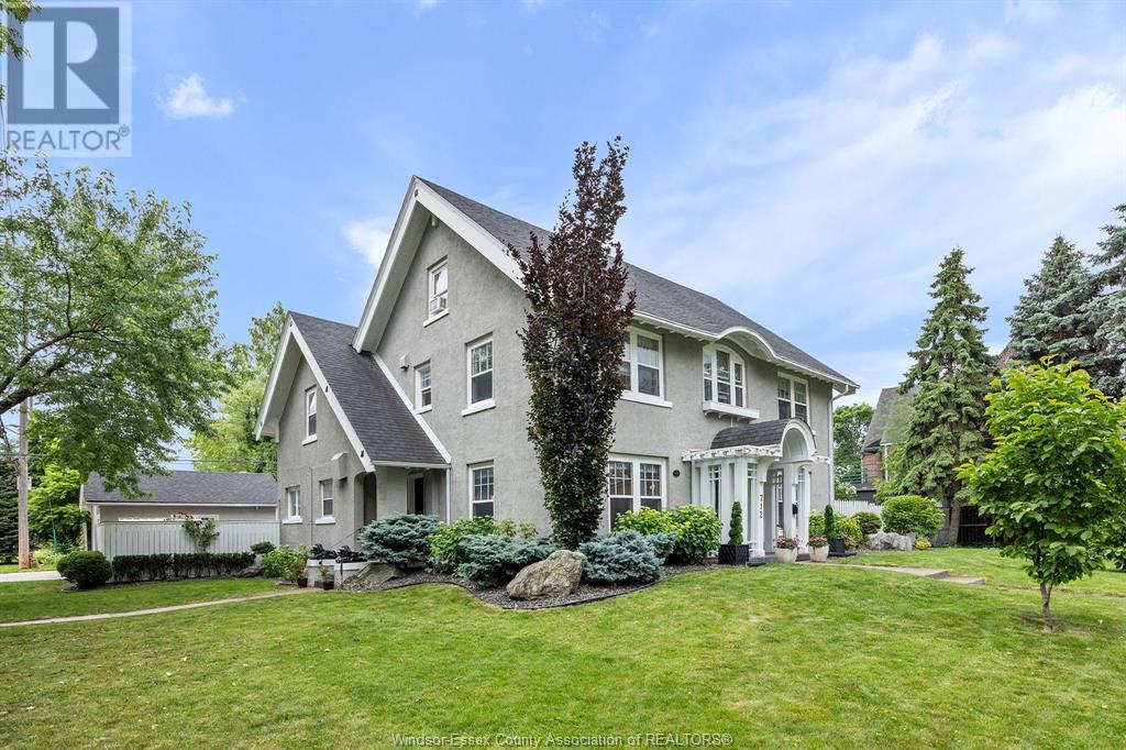 MLS# 25018271: 712 DEVONSHIRE ROAD, Windsor, Canada