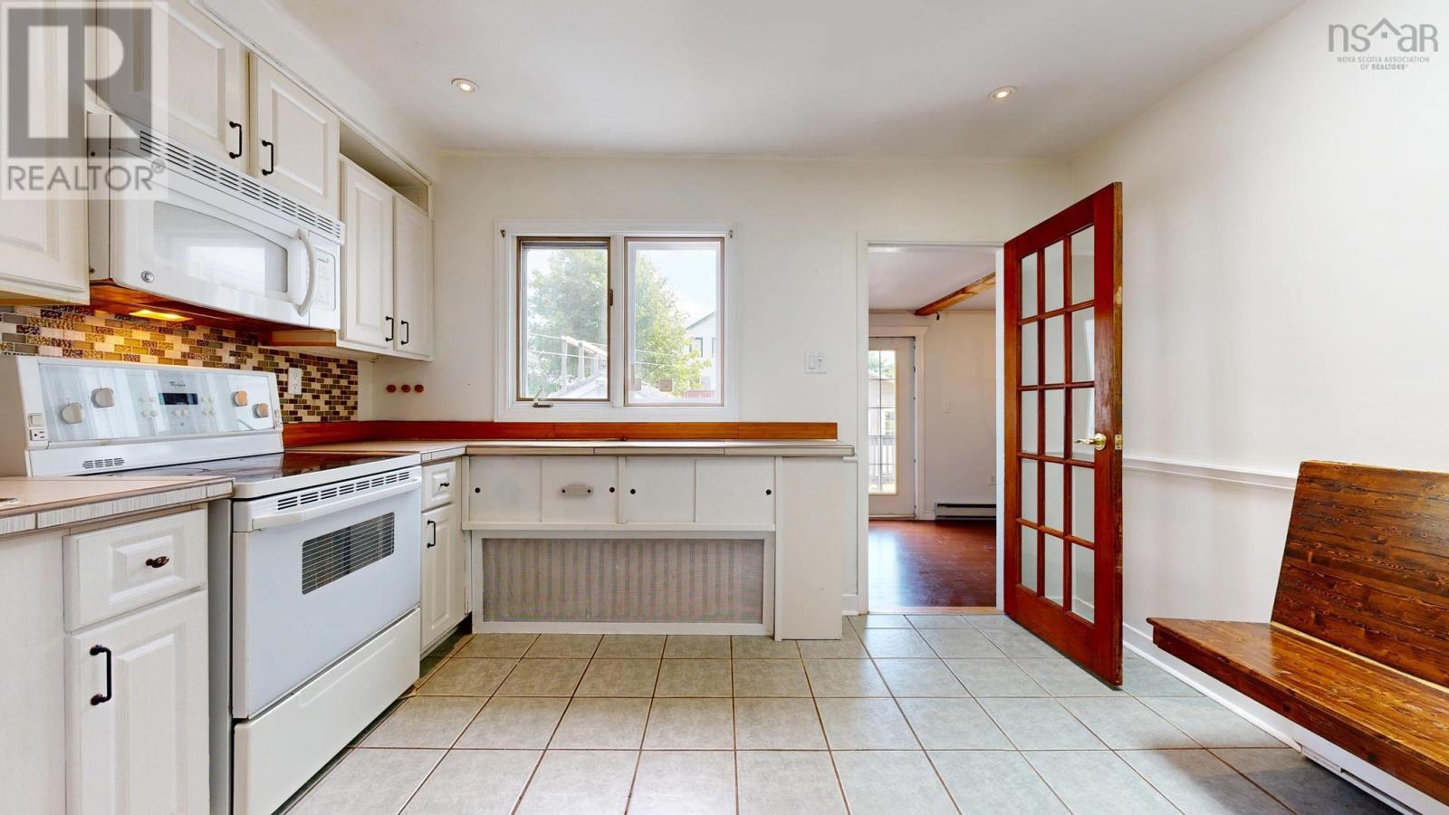 3681 High Street, Halifax Peninsula, Nova Scotia  B3K 4Y8 - Photo 11 - 202512141
