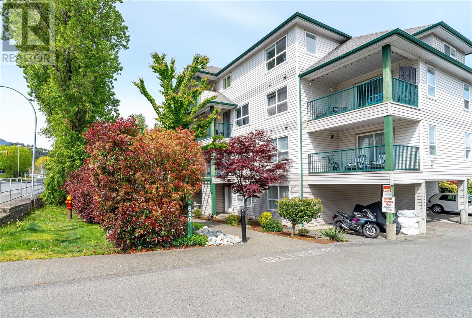 Property at 103 690 3rd St image 3