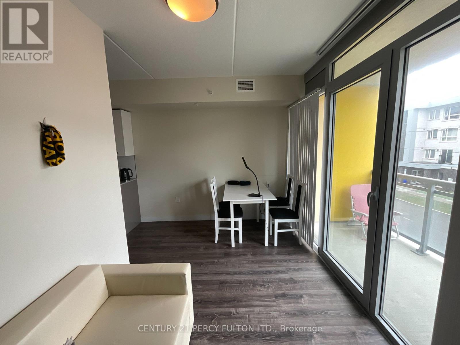 213 - 257 Hemlock Street, Waterloo, Ontario  N2L 0K2 - Photo 5 - X12293239