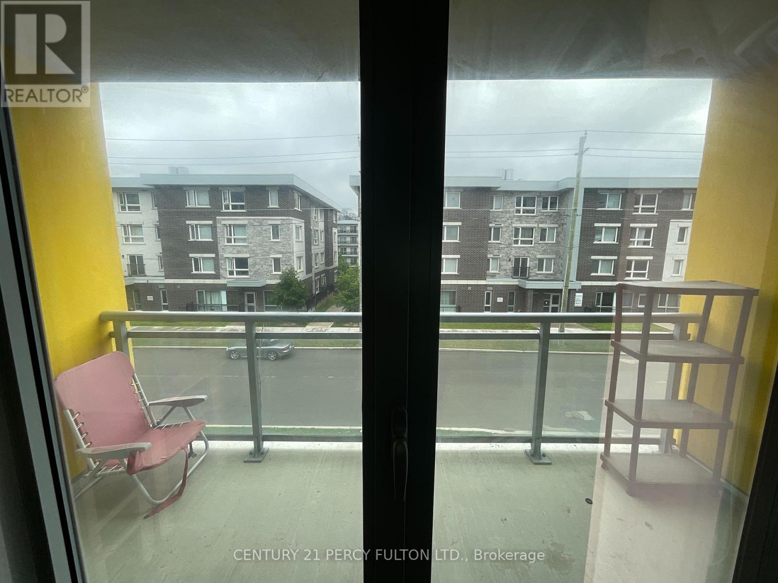 213 - 257 Hemlock Street, Waterloo, Ontario  N2L 0K2 - Photo 6 - X12293239