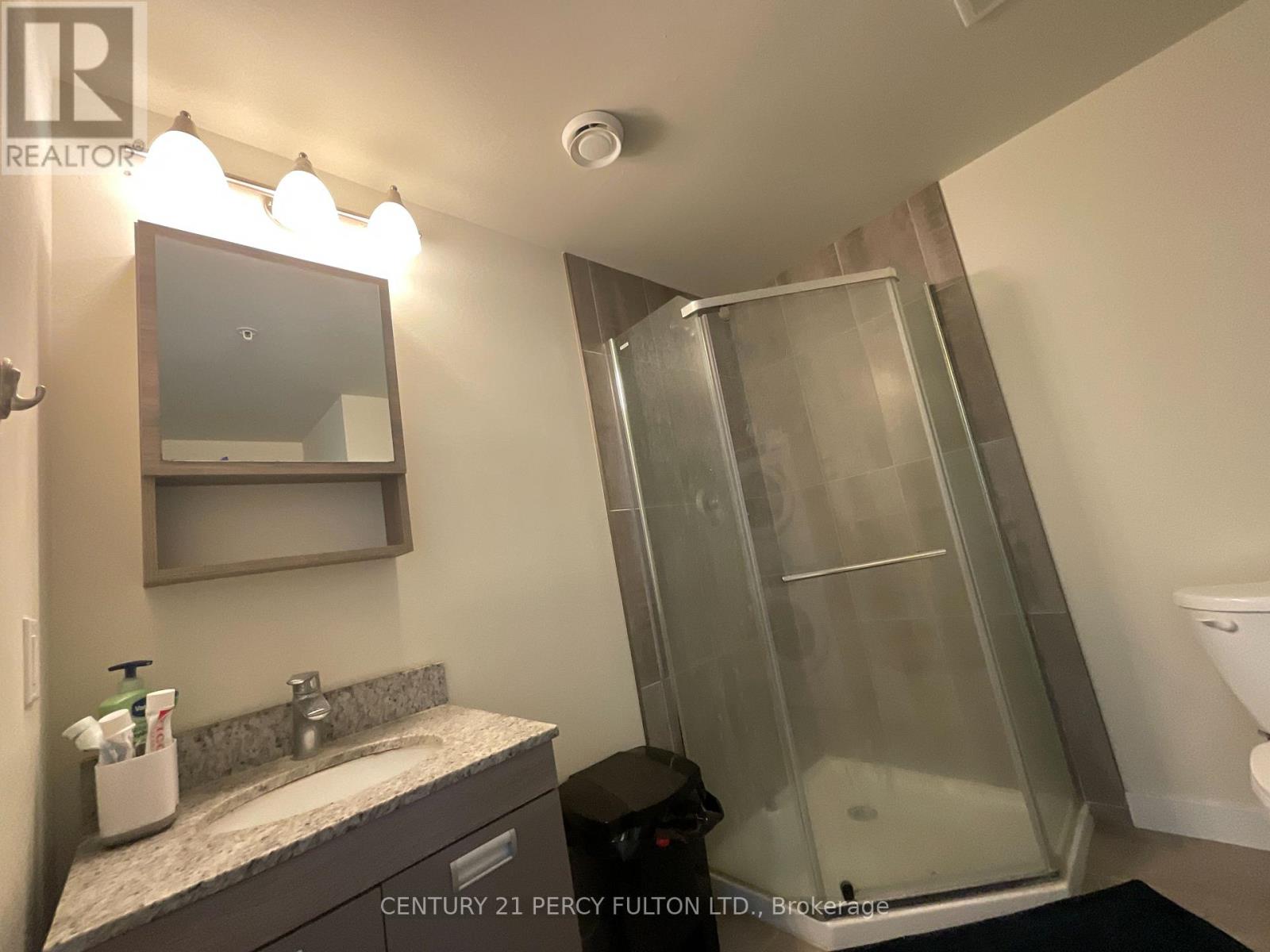 213 - 257 Hemlock Street, Waterloo, Ontario  N2L 0K2 - Photo 9 - X12293239
