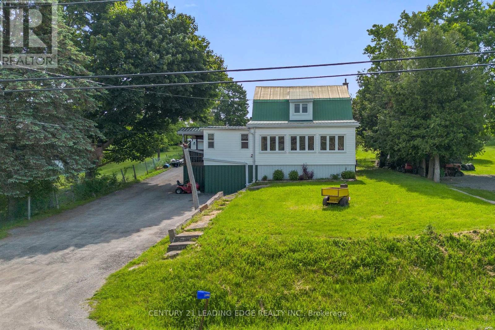 3094 Lakefield Road, Smith-Ennismore-Lakefield, Ontario  K9J 6X5 - Photo 2 - X12293286