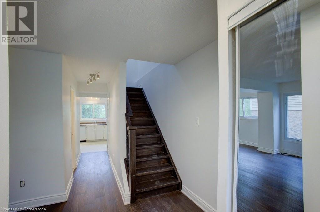 36 Fox Run, Barrie, Ontario  L4N 5L5 - Photo 4 - 40752643