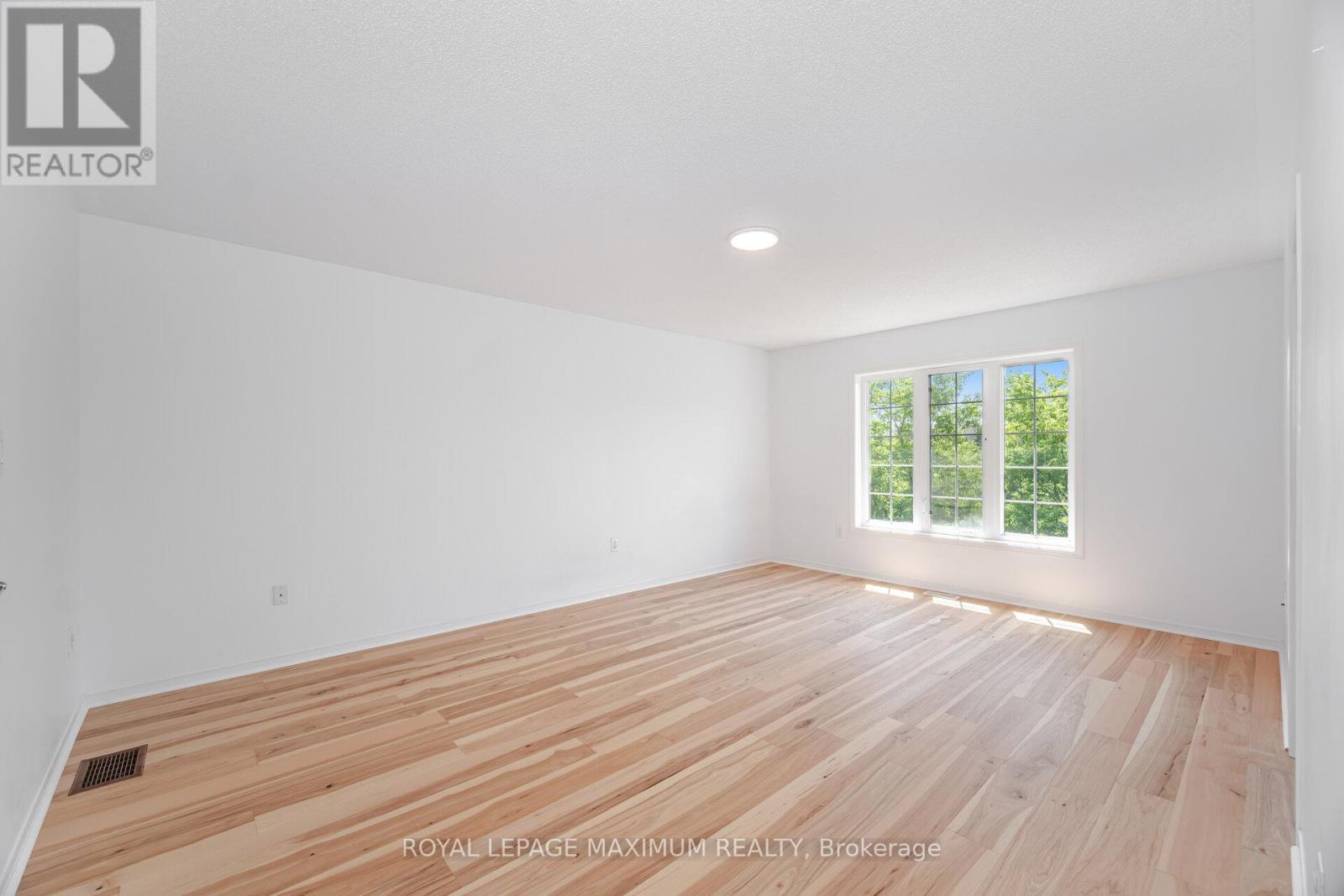 58 Gentile Circle, Vaughan, Ontario  L4H 1G4 - Photo 19 - N12169219
