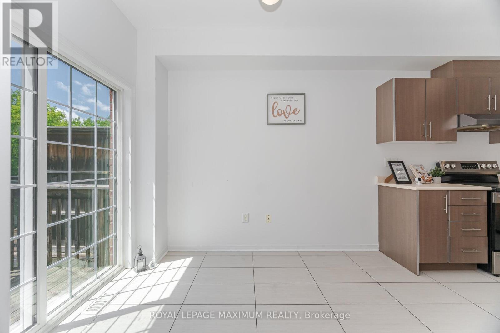 58 Gentile Circle, Vaughan, Ontario  L4H 1G4 - Photo 12 - N12169219