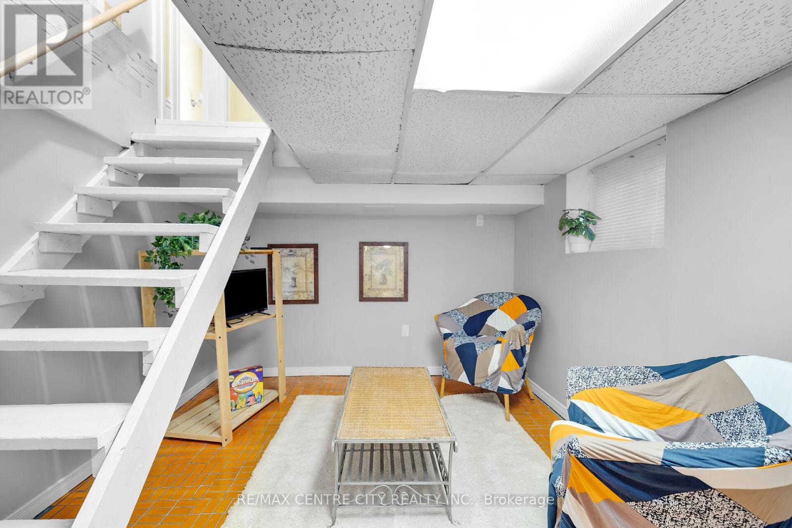 653 William Street, London East, Ontario  N5Y 2R1 - Photo 31 - X12229585