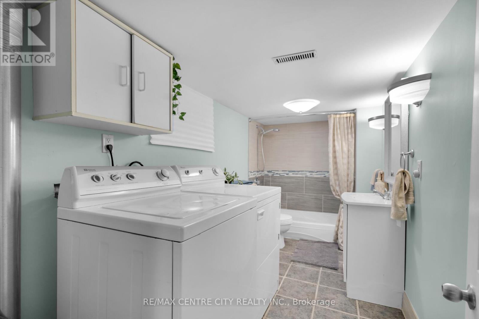653 William Street, London East, Ontario  N5Y 2R1 - Photo 32 - X12229585