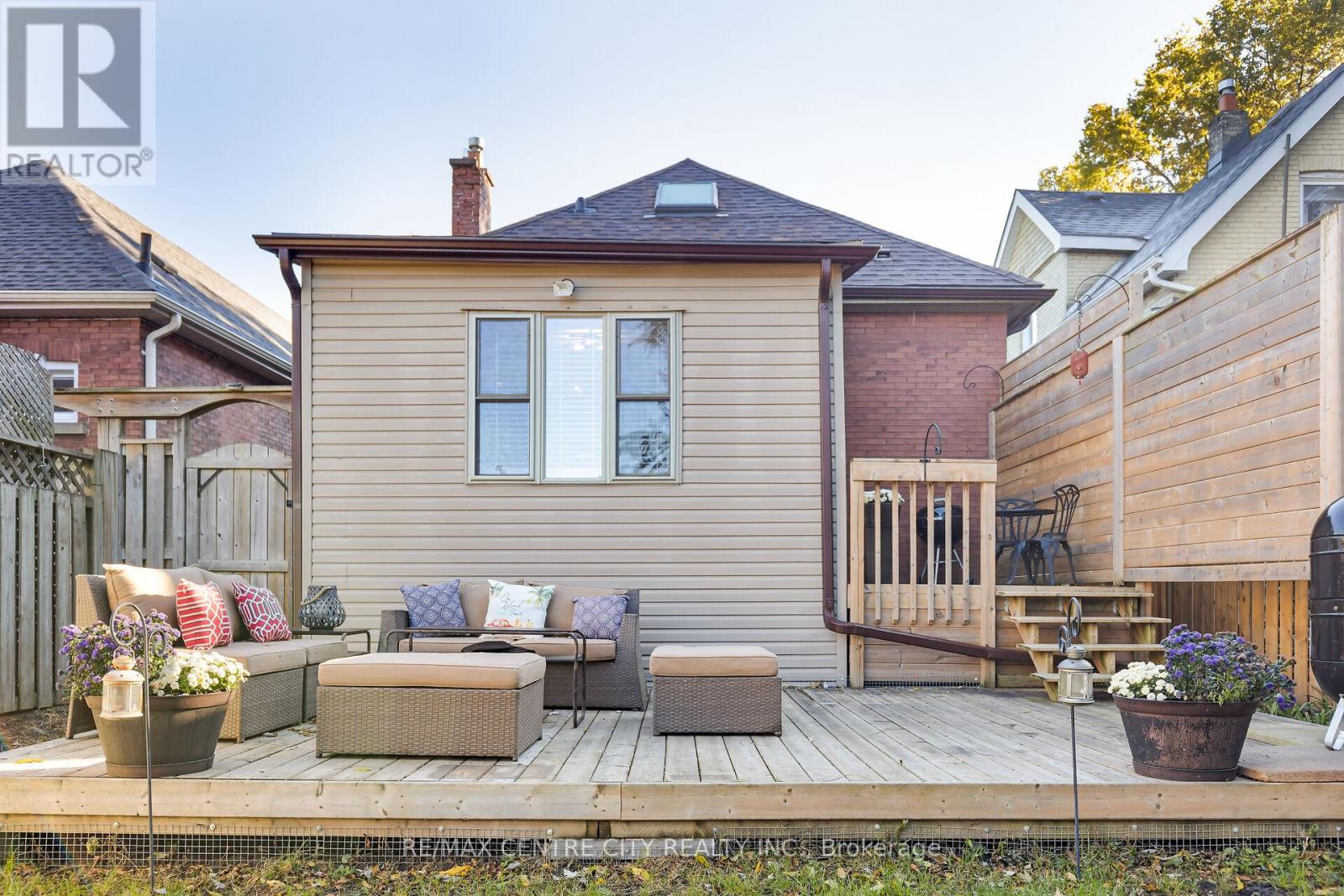 653 William Street, London East, Ontario  N5Y 2R1 - Photo 44 - X12229585