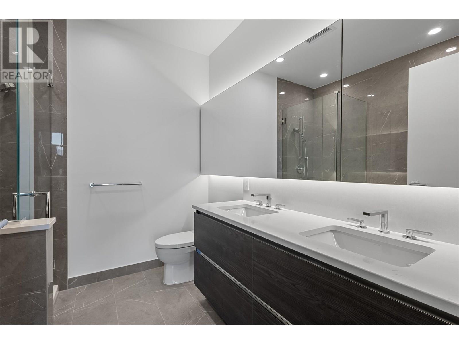 238 Leon Avenue Unit# 2207, Kelowna, British Columbia  V1Y 6H9 - Photo 27 - 10356375