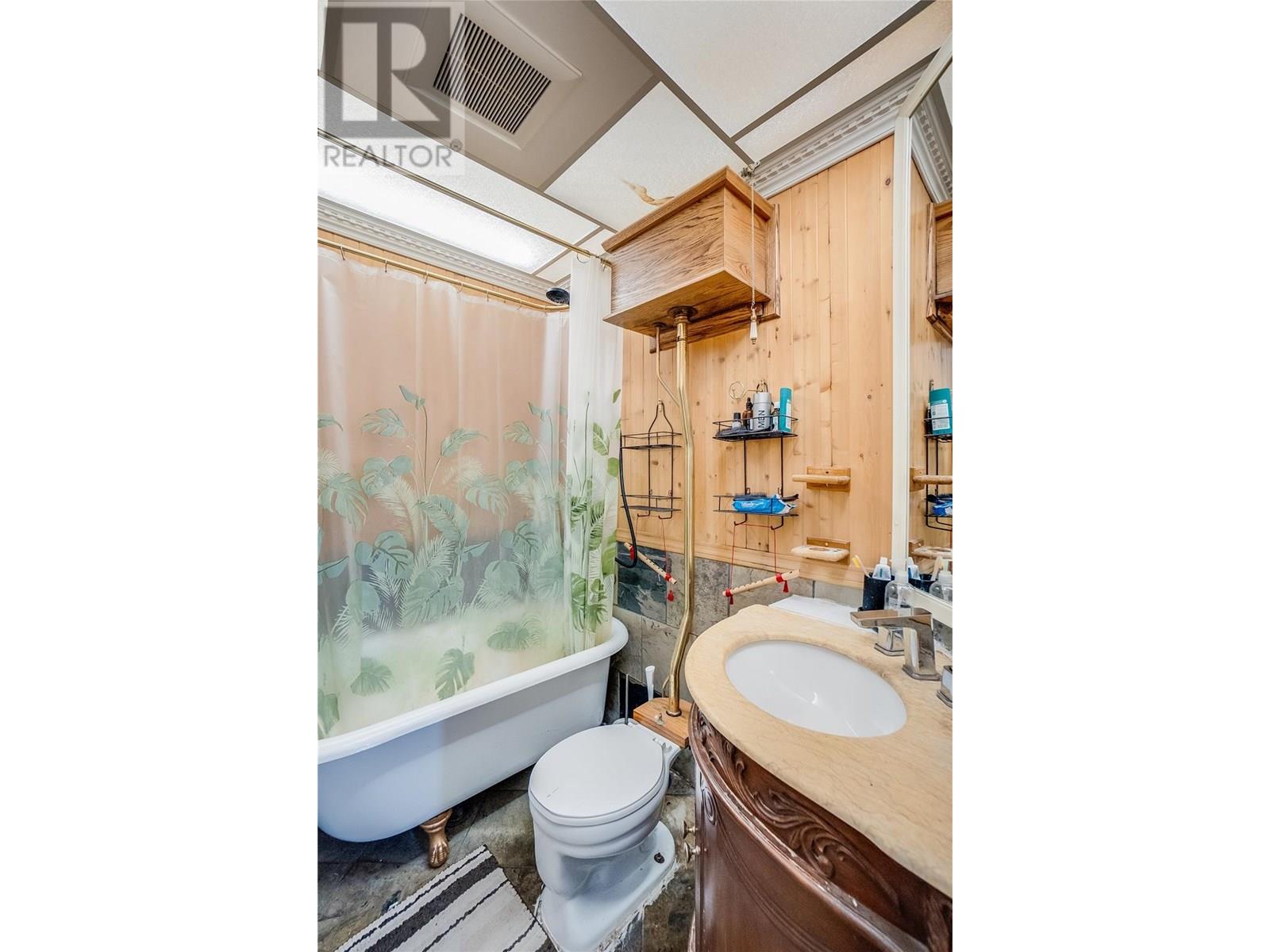 1216 1st Street, Castlegar, British Columbia V1N 1A2 - Photo 25 - 10355860