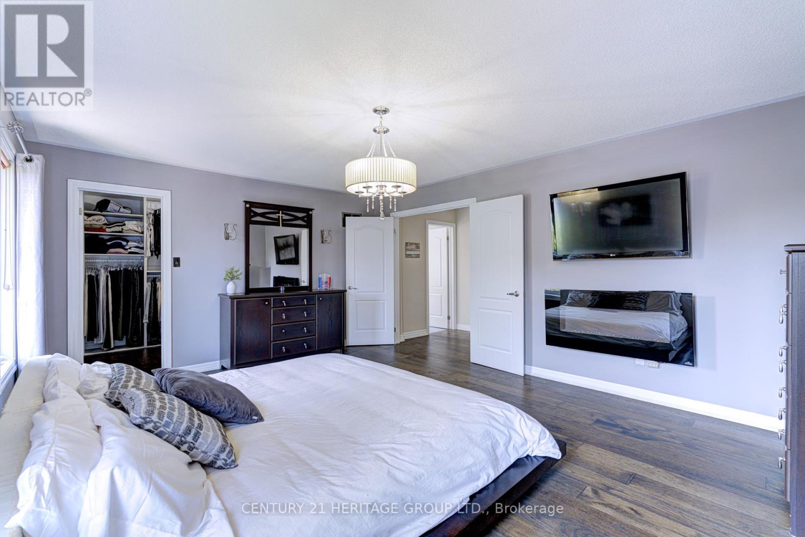 1406 Marshall Crescent, Milton, Ontario  L9T 6T9 - Photo 23 - W12270553