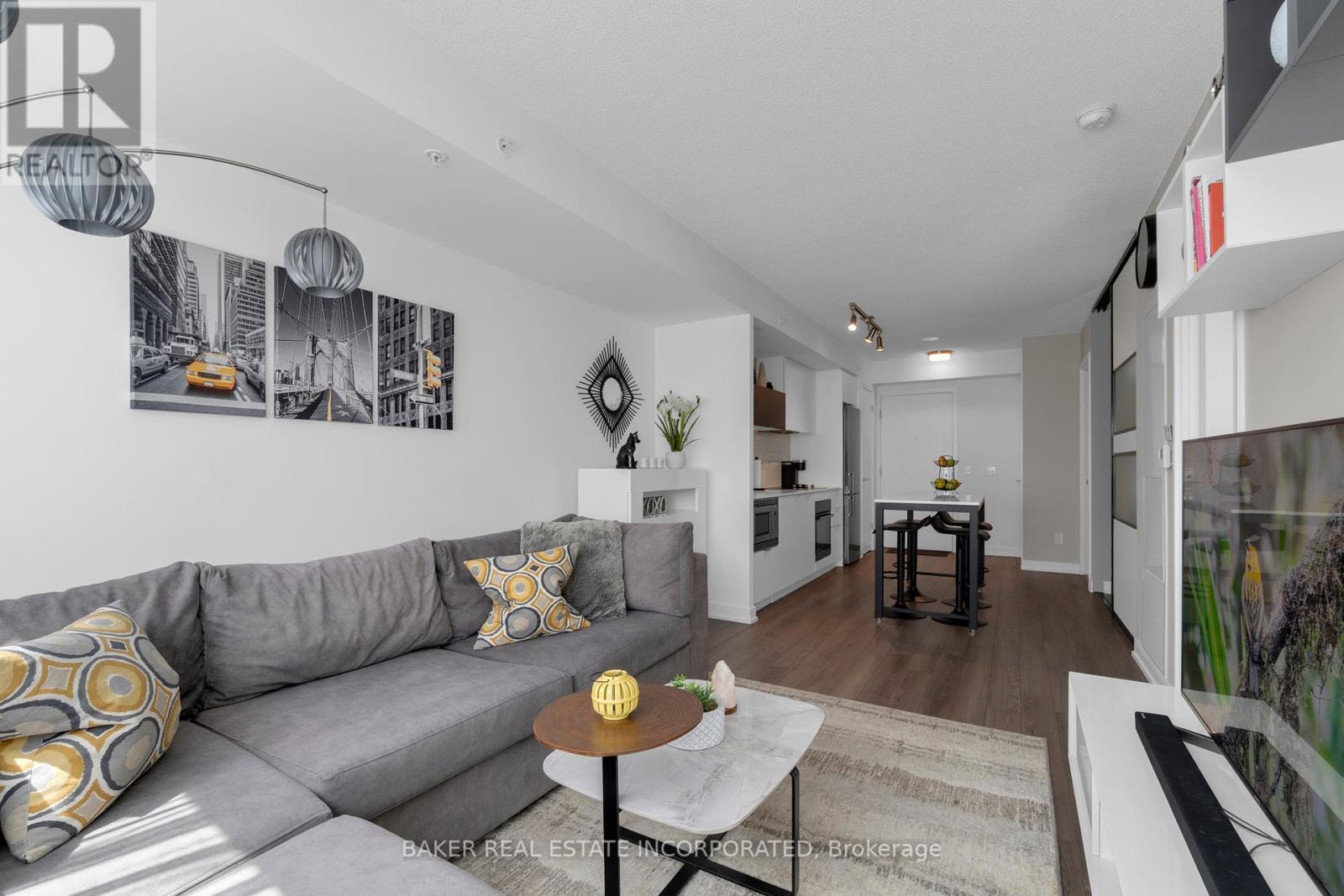 701 - 20 Thomas Riley Road W, Toronto, Ontario  M9B 0C3 - Photo 11 - W12291156