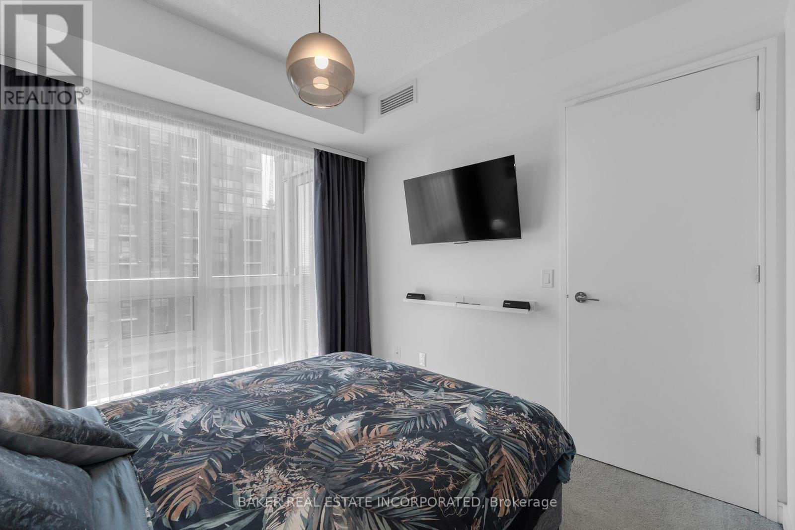 701 - 20 Thomas Riley Road W, Toronto, Ontario  M9B 0C3 - Photo 14 - W12291156