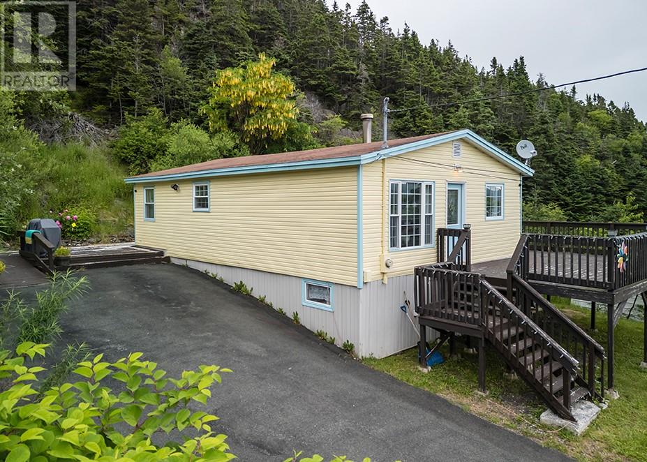 Property at 1542 Main Road image 2