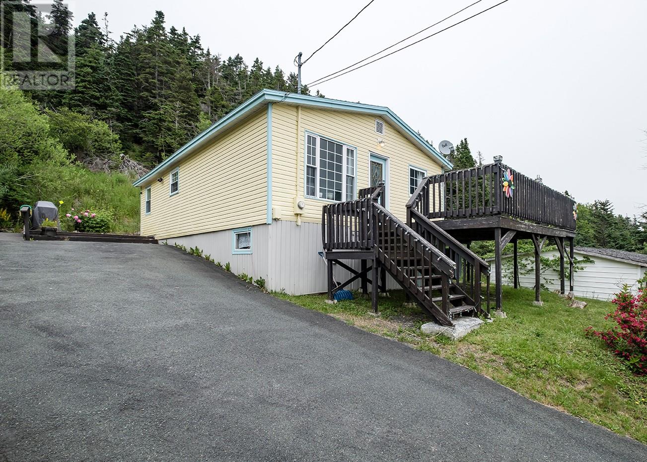 Property at 1542 Main Road image 3