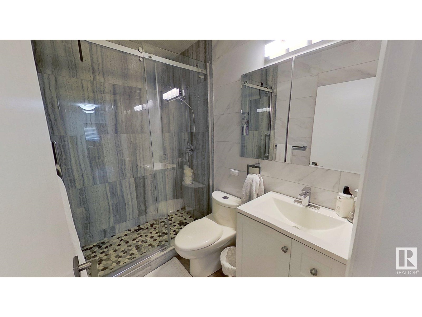 11708 130 St Nw, Edmonton, Alberta  T5J 1A1 - Photo 11 - E4448491