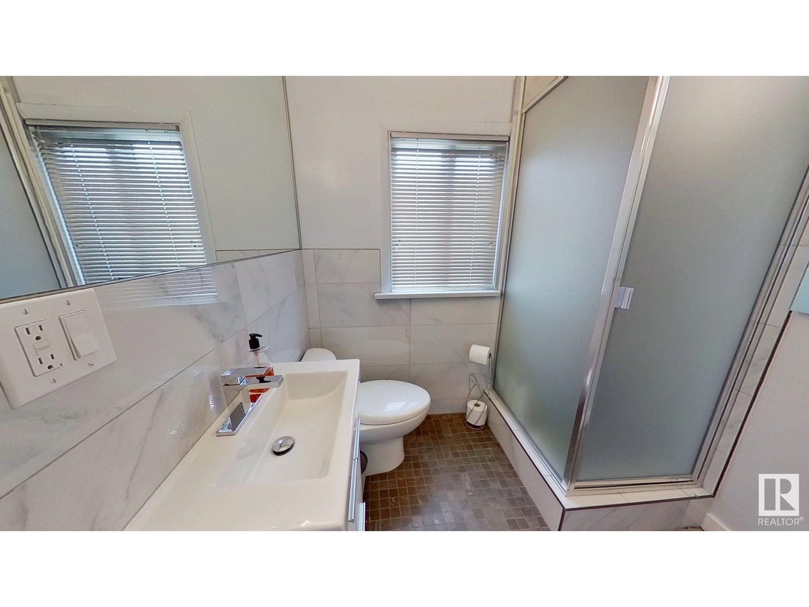 11708 130 St Nw, Edmonton, Alberta  T5J 1A1 - Photo 18 - E4448491
