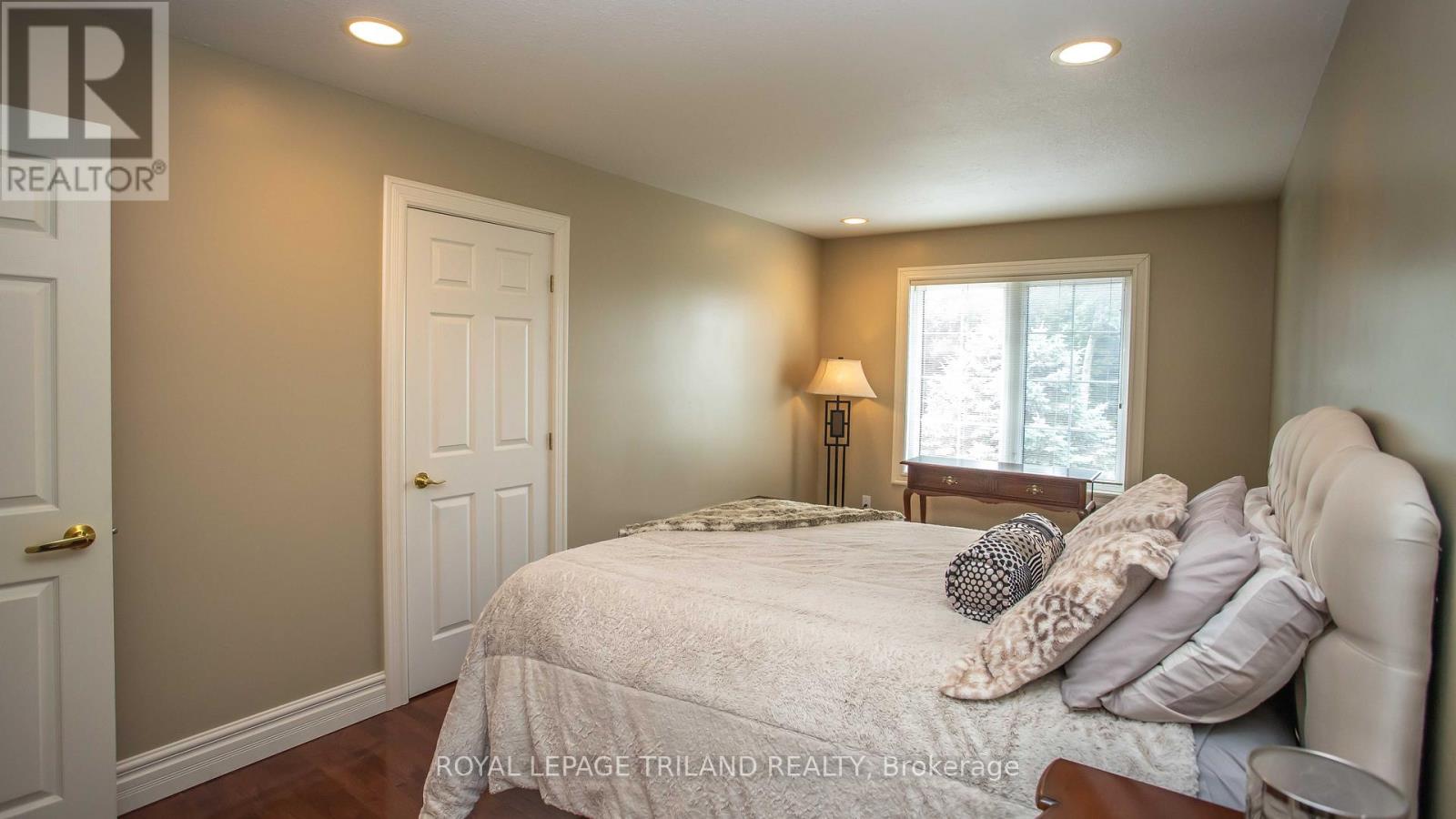 13240 Mclarty Line, Chatham-Kent, Ontario  N0P 2C0 - Photo 28 - X12293678