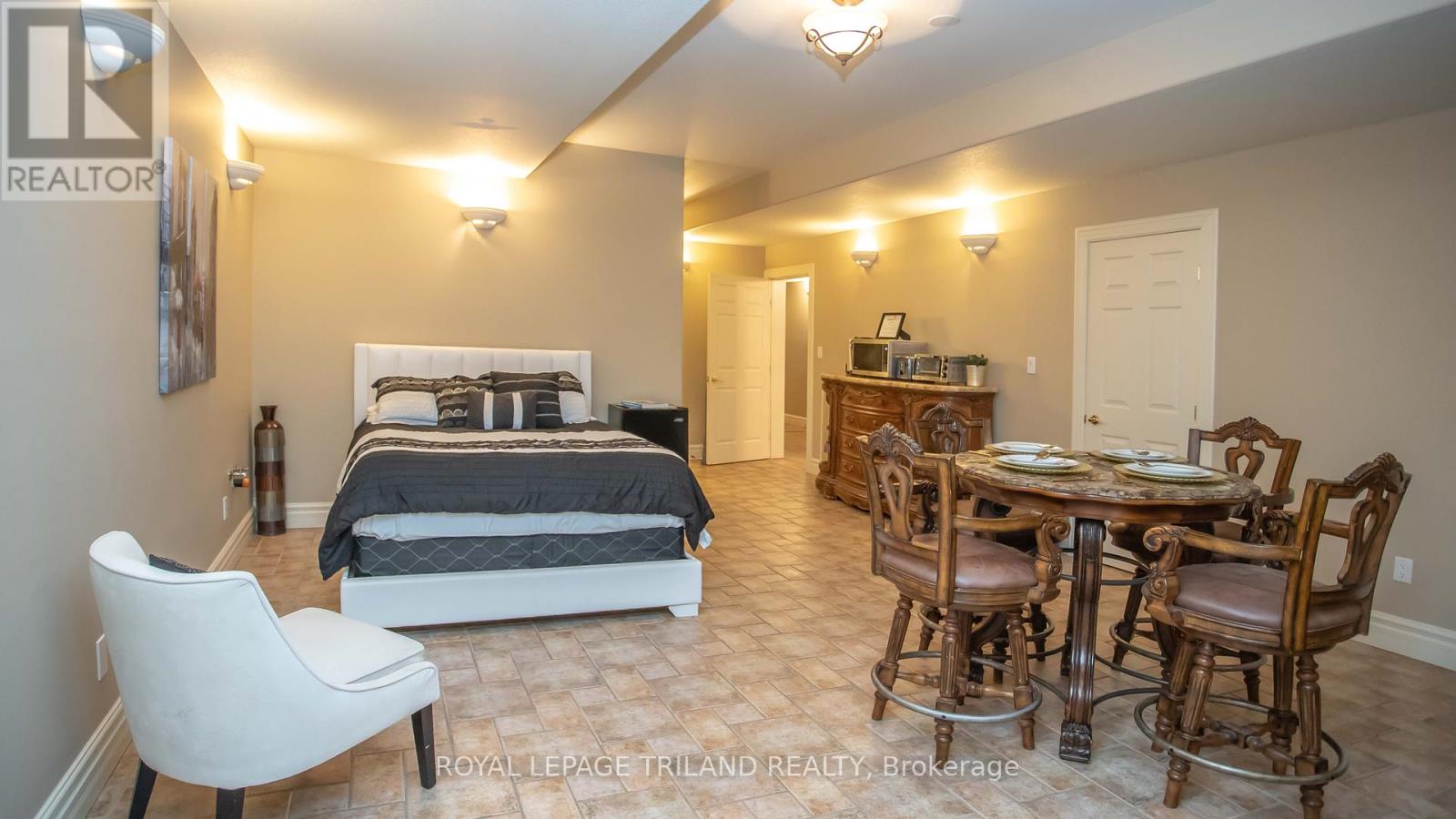13240 Mclarty Line, Chatham-Kent, Ontario  N0P 2C0 - Photo 34 - X12293678