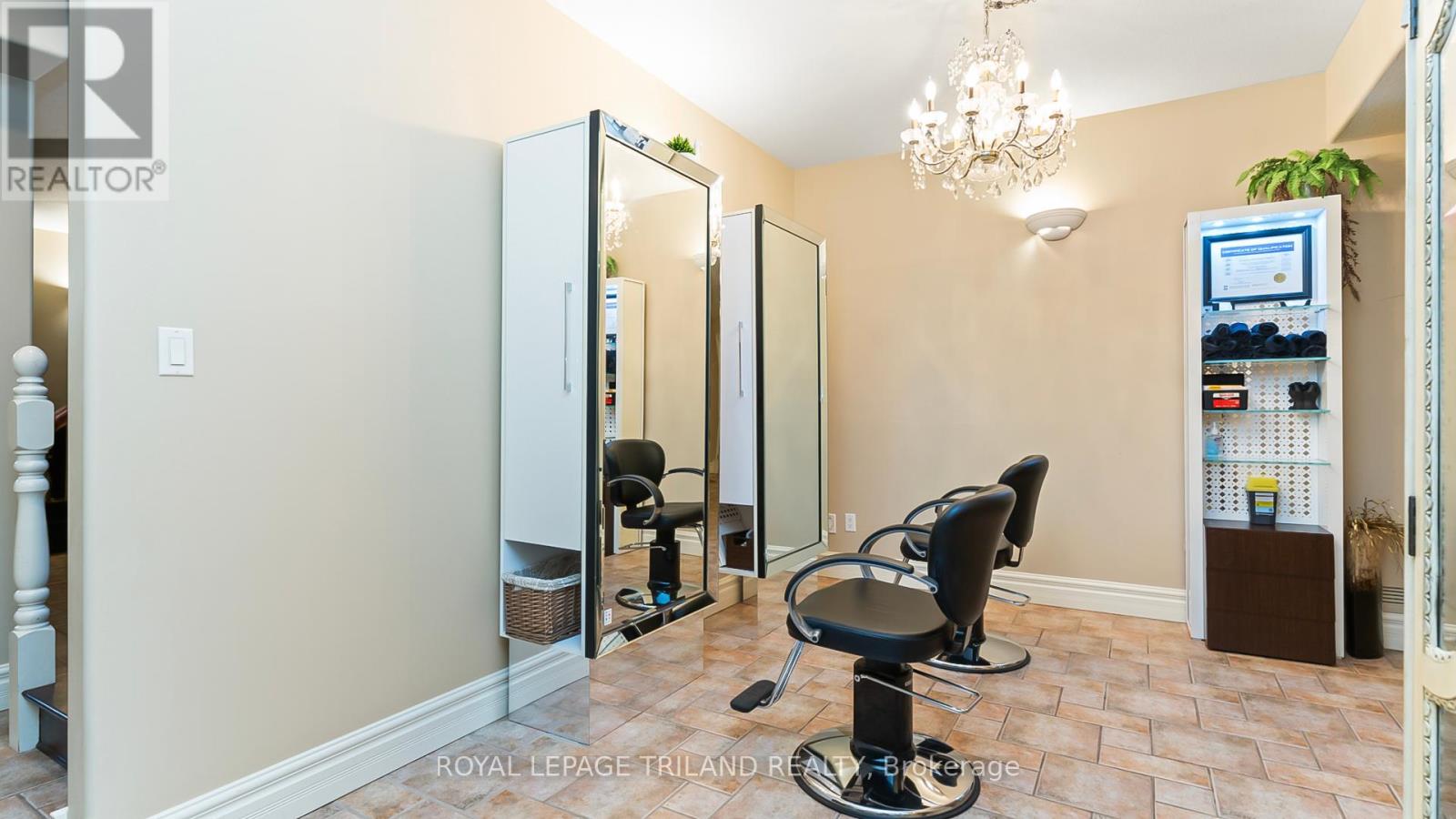 13240 Mclarty Line, Chatham-Kent, Ontario  N0P 2C0 - Photo 40 - X12293678