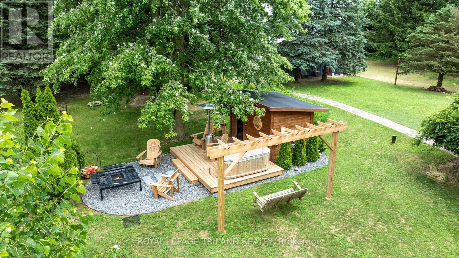 13240 Mclarty Line, Chatham-Kent, Ontario  N0P 2C0 - Photo 42 - X12293678
