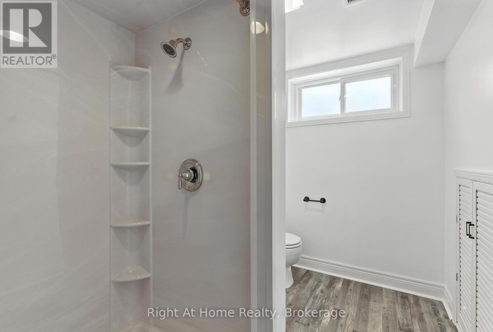 127 Flynn Street, Niagara-On-The-Lake, Ontario  L0S 1J0 - Photo 21 - X12293663