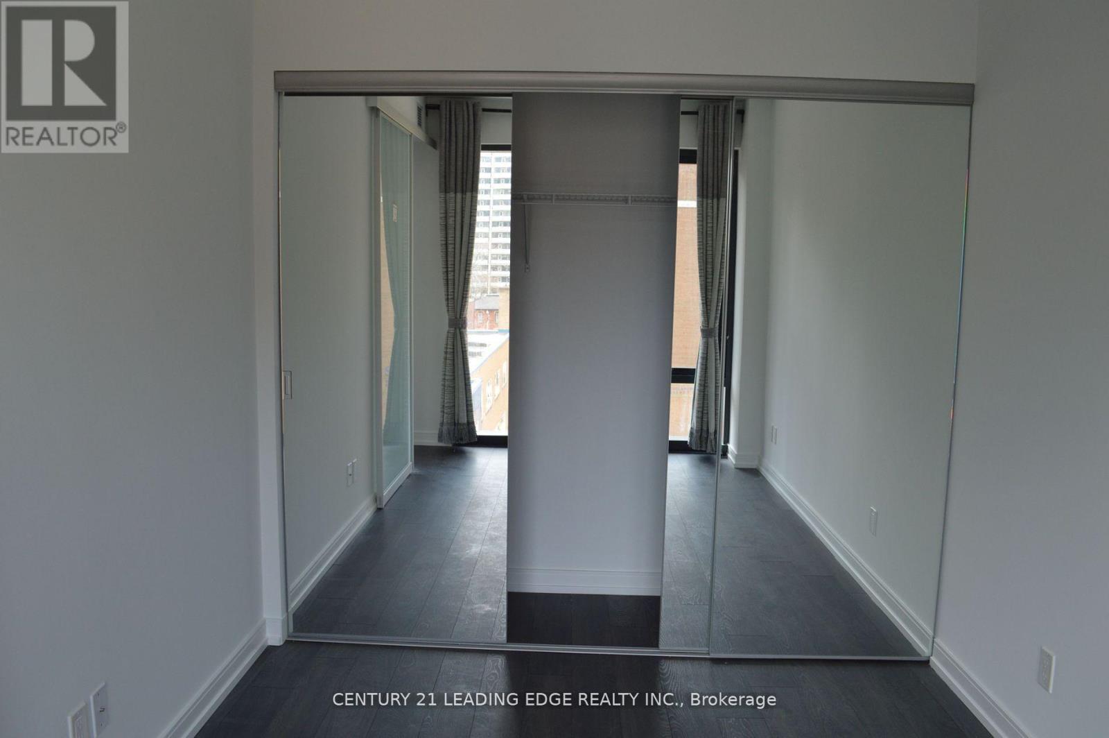 405 - 28 Wellesley Street E, Toronto, Ontario  M4Y 0C4 - Photo 14 - C12293478