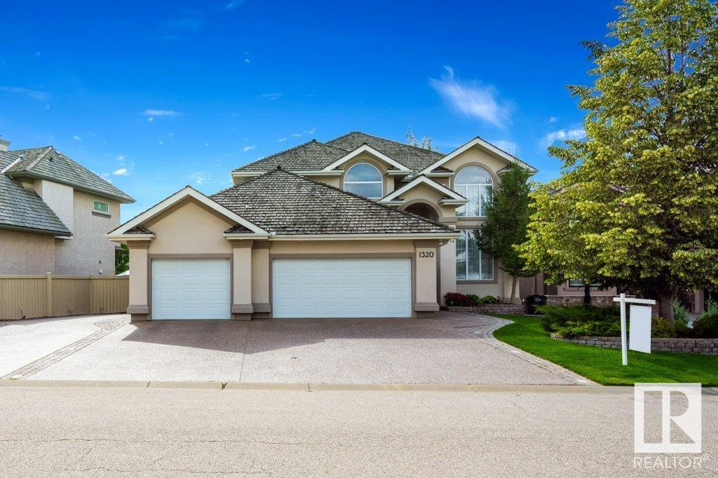 1320 119A ST NW, Edmonton, Alberta