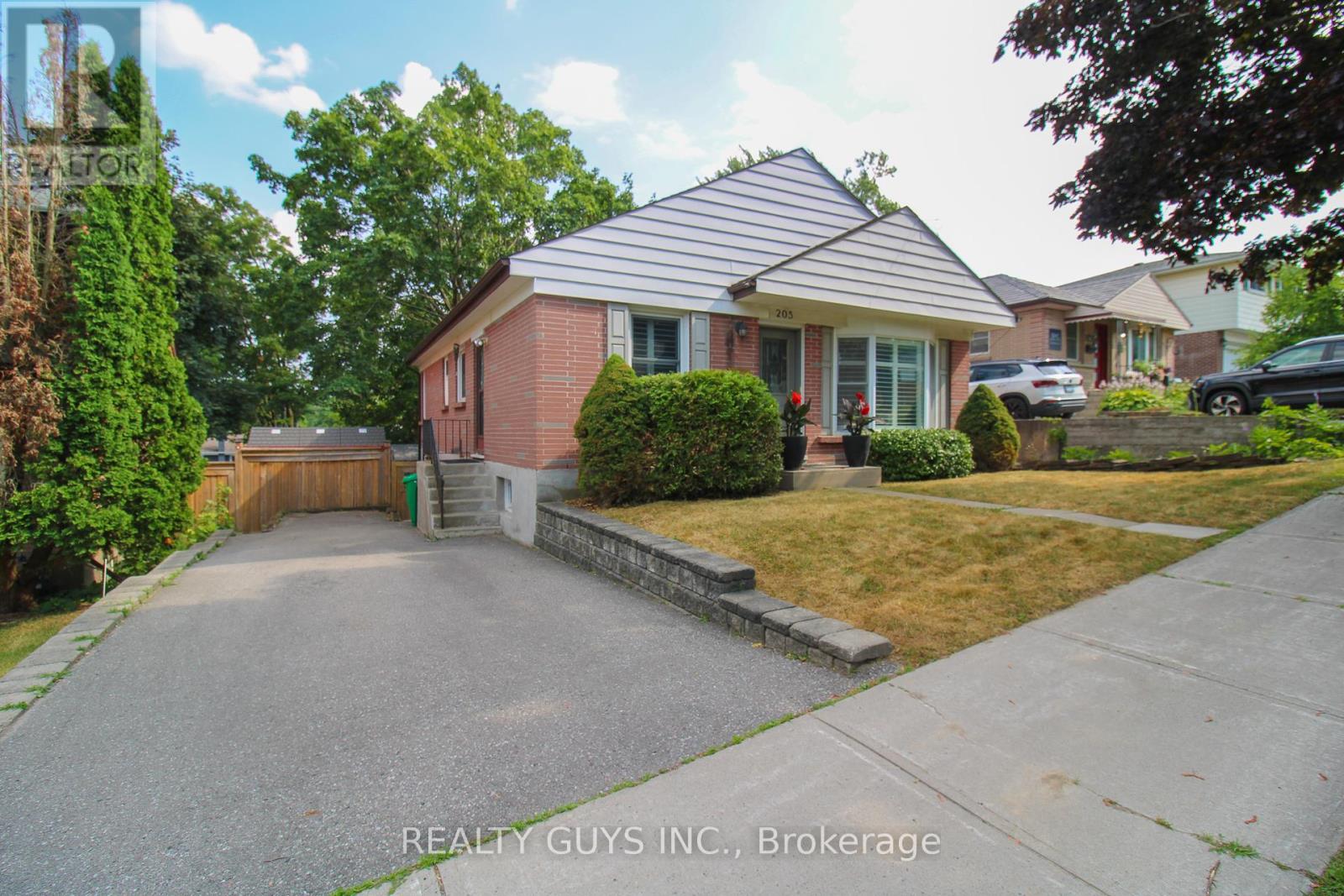 Property at 205 SHELBOURNE STREET image 2